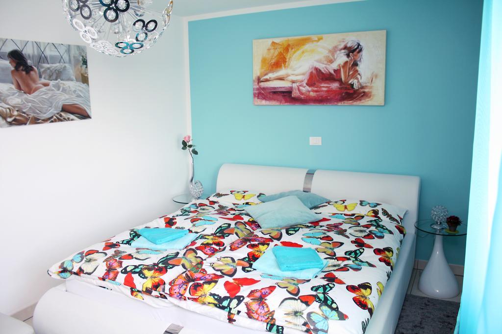 Apartments Villa Lili 우마그 객실 사진