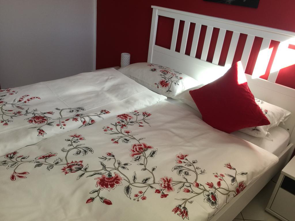 Apartments Villa Lili 우마그 외부 사진
